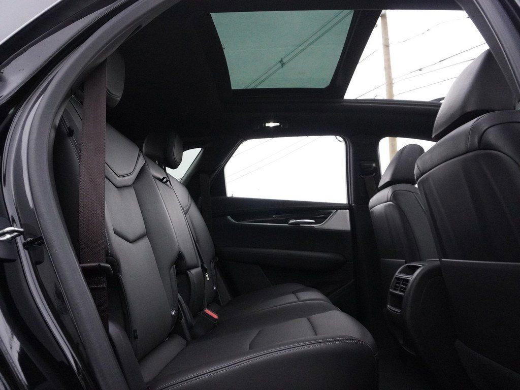 Used 2024 Cadillac XT5 Premium Luxury image 43