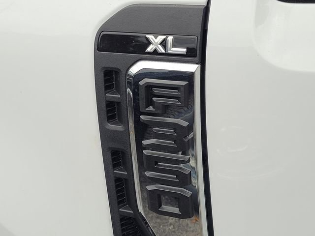 New 2026 Ford F350 XL w/ XL Chrome Package AWD/4WD image 6