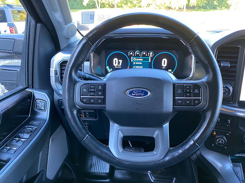 Used 2021 Ford F150 Lariat w/ Equipment Group 502A High AWD/4WD image 21
