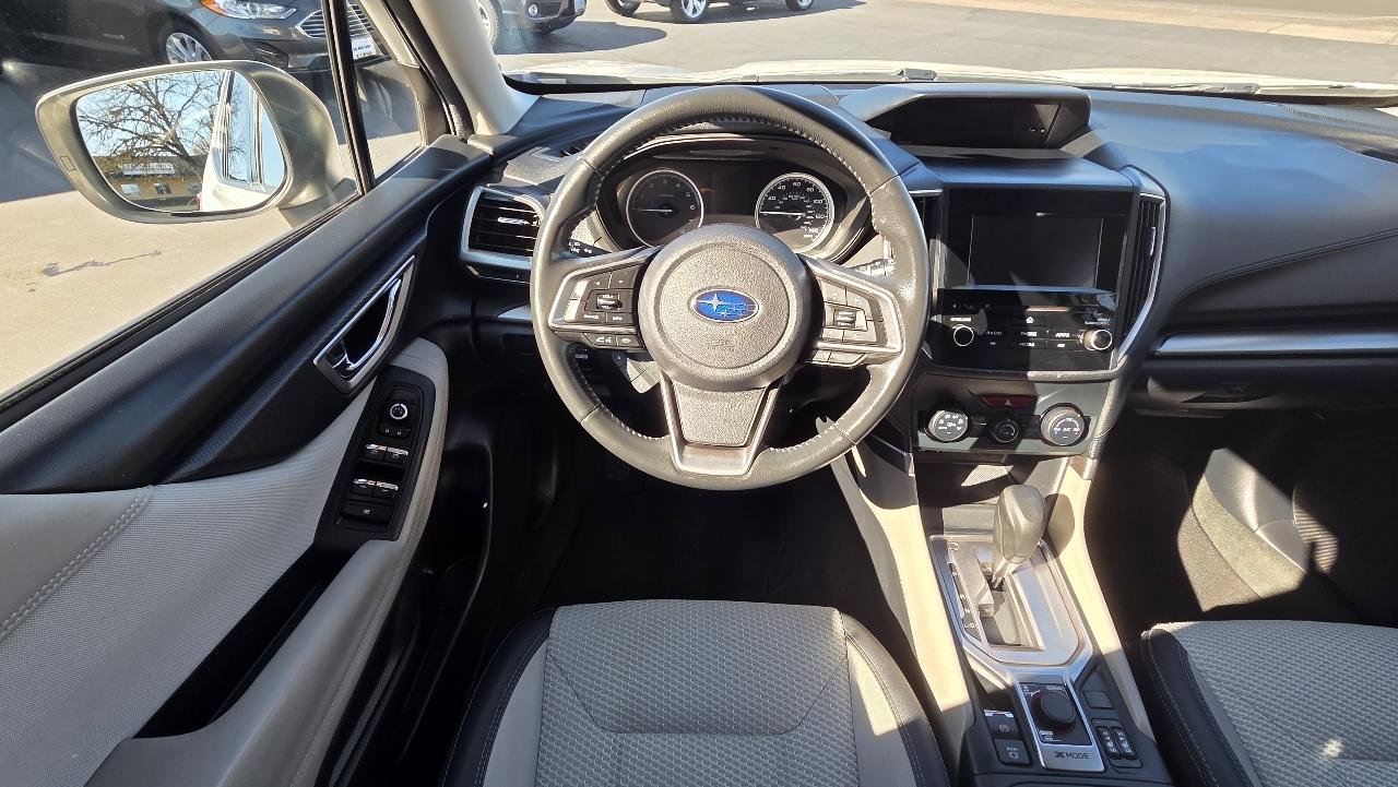 Used 2020 Subaru Forester Premium AWD/4WD image 17
