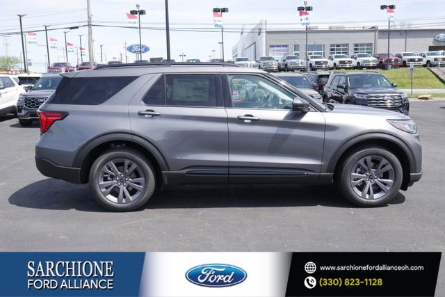 New 2026 Ford Explorer Active AWD/4WD image 1