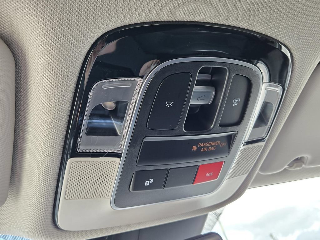 New 2026 Hyundai Tucson Limited FWD image 32