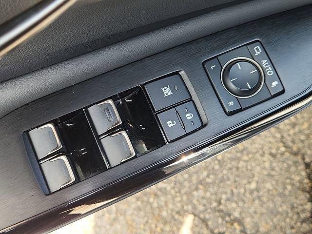 Used 2022 Lexus ES 350 F Sport w/ Accessory Package 2 FWD image 23