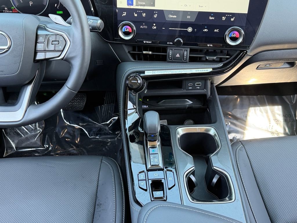 Certified 2025 Lexus NX 350h AWD w/ Cold Area Package image 13