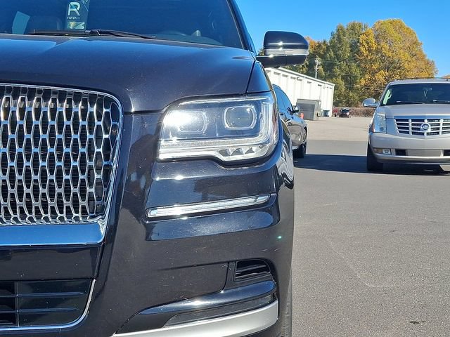 Used 2024 Lincoln Navigator Premiere AWD/4WD image 9