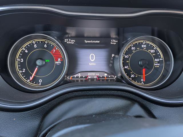 Used 2020 Jeep Cherokee Limited image 11