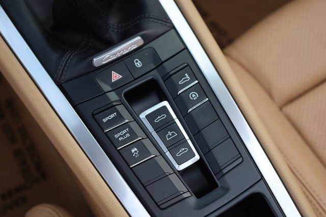 Used 2013 Porsche 911 Carrera image 40