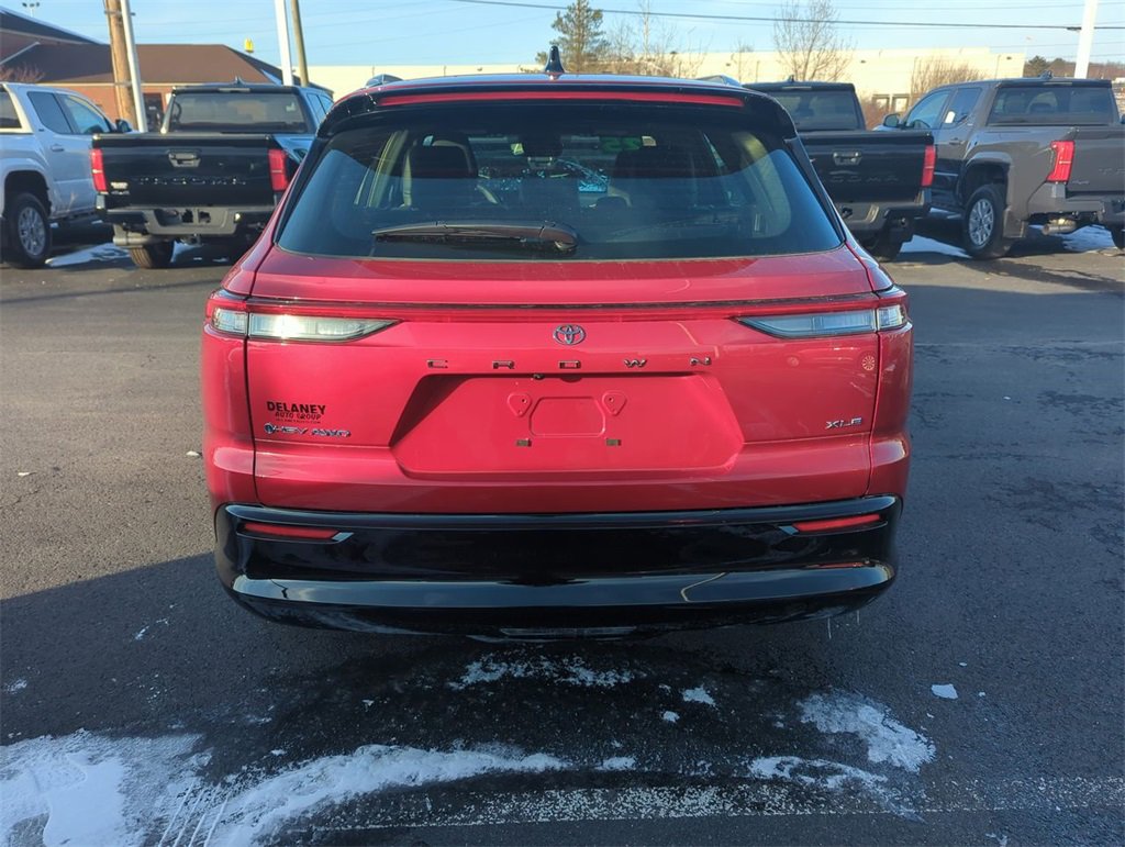 Used 2025 Toyota Crown Signia image 7