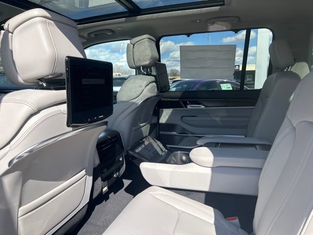 New 2024 Jeep Grand Wagoneer Series I w/ Rear Seat Video Group 1 AWD/4WD image 19