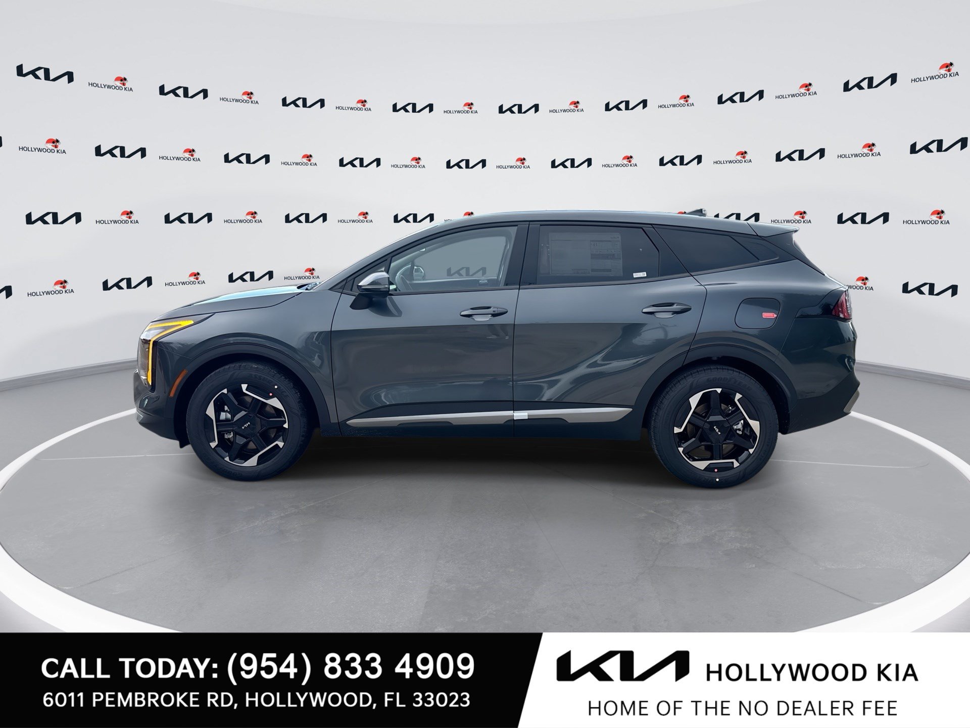 New 2027 Kia Sportage S FWD image 5