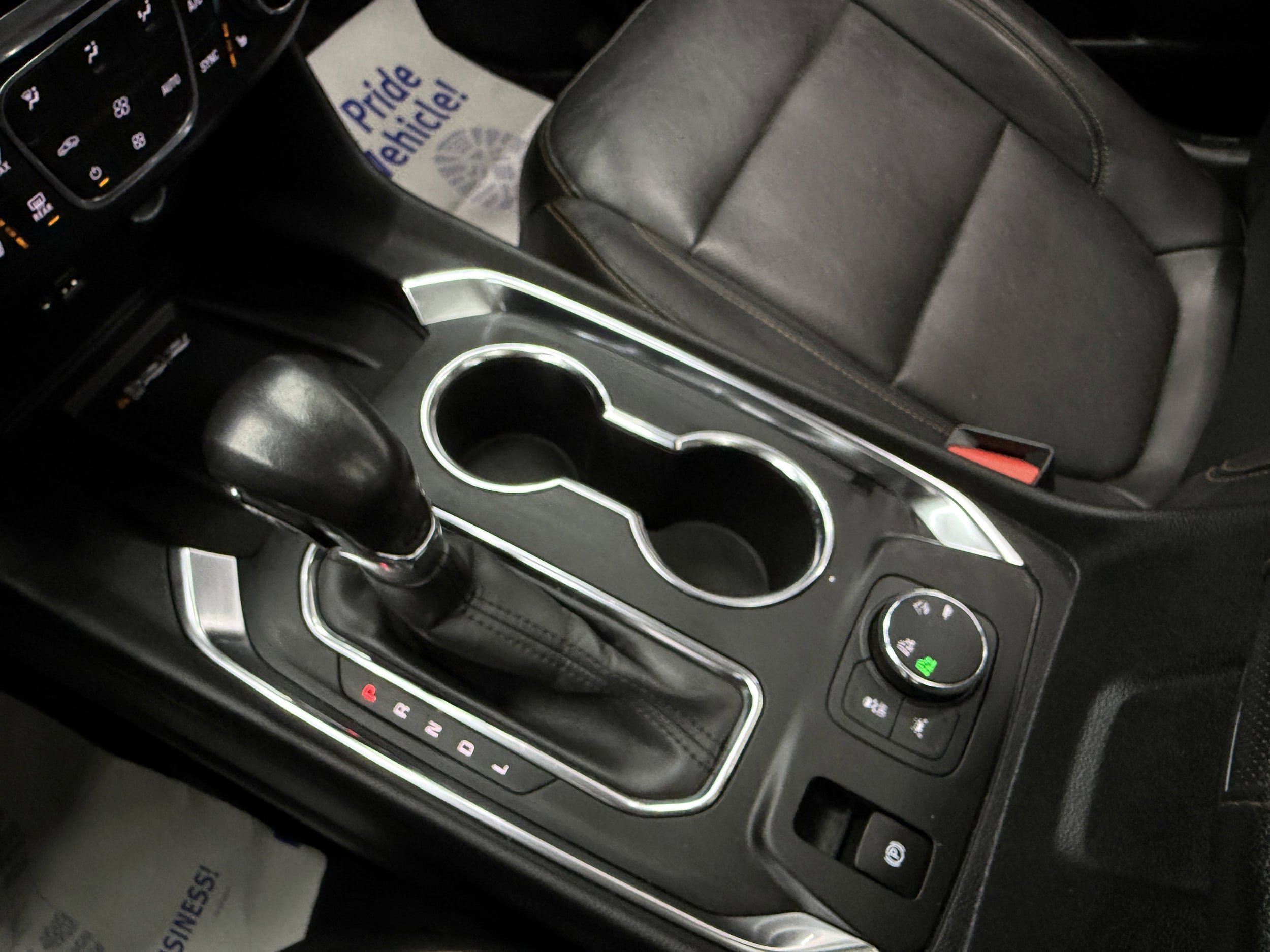 Used 2021 Chevrolet Traverse Premier w/ Redline Edition AWD/4WD image 22