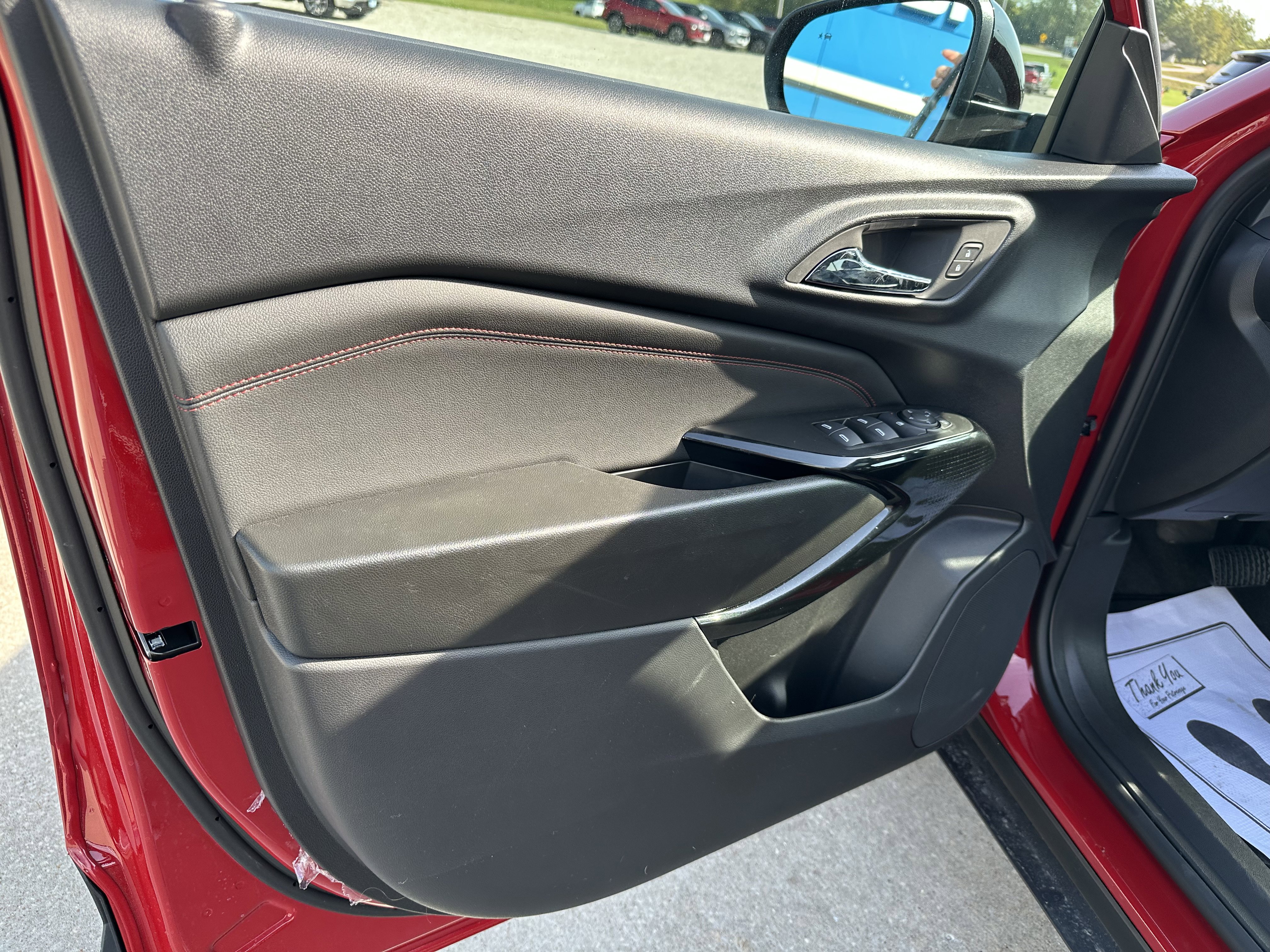New 2026 Chevrolet Trax RS w/ Sunroof Package image 12