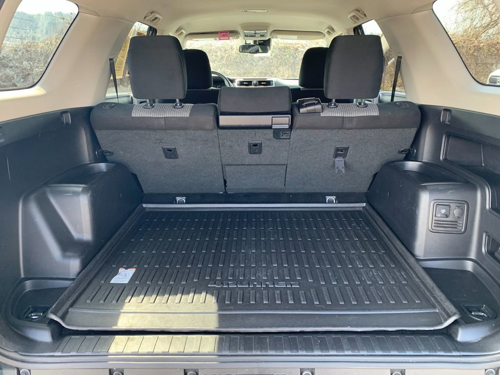 Used 2022 Toyota 4Runner SR5 image 18