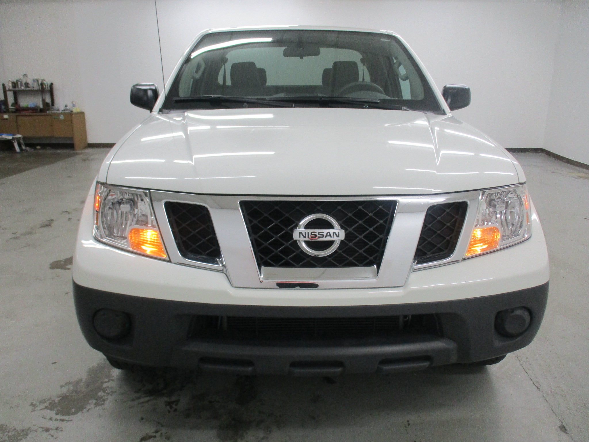 Used 2016 Nissan Frontier S RWD image 2