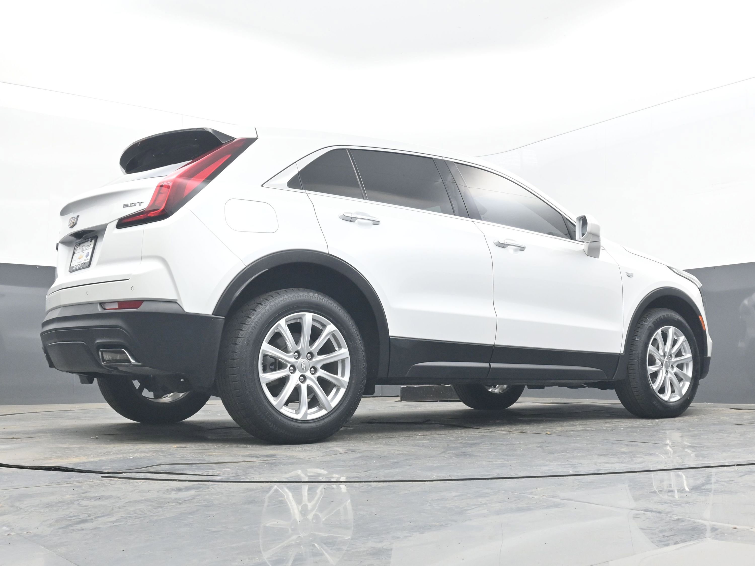 Used 2019 Cadillac XT4 Luxury FWD image 27