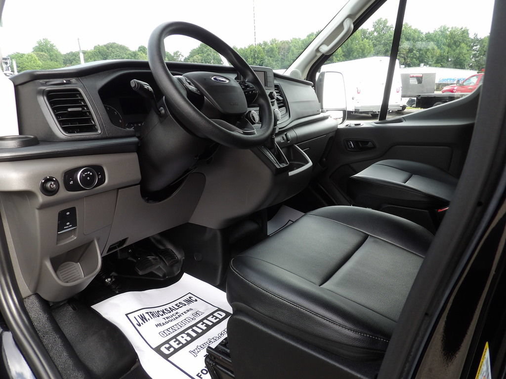 Used 2023 Ford Transit 250 148 High Roof Extended w/ Load Area Protection Package RWD image 16