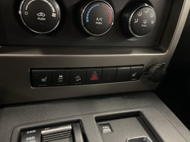 Used 2012 Jeep Liberty Sport image 7