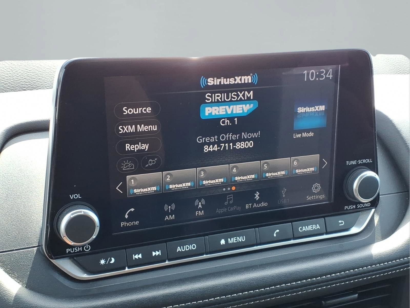 Used 2024 Nissan Rogue S FWD image 6