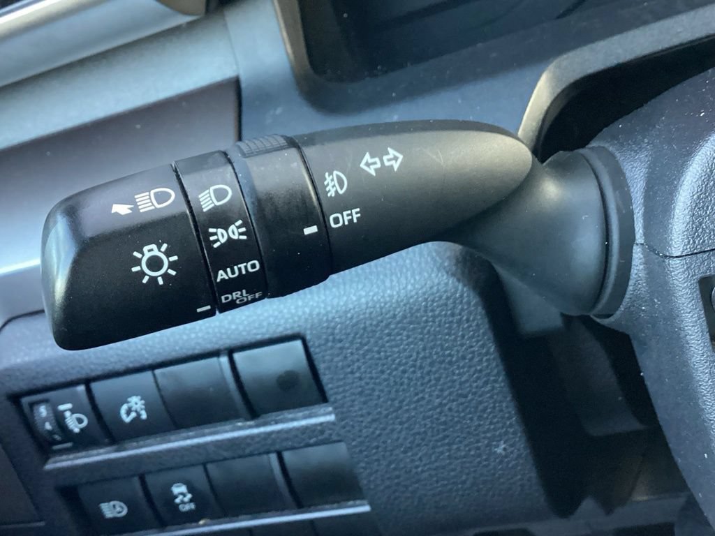 Used 2024 Toyota Tacoma SR5 AWD/4WD image 22