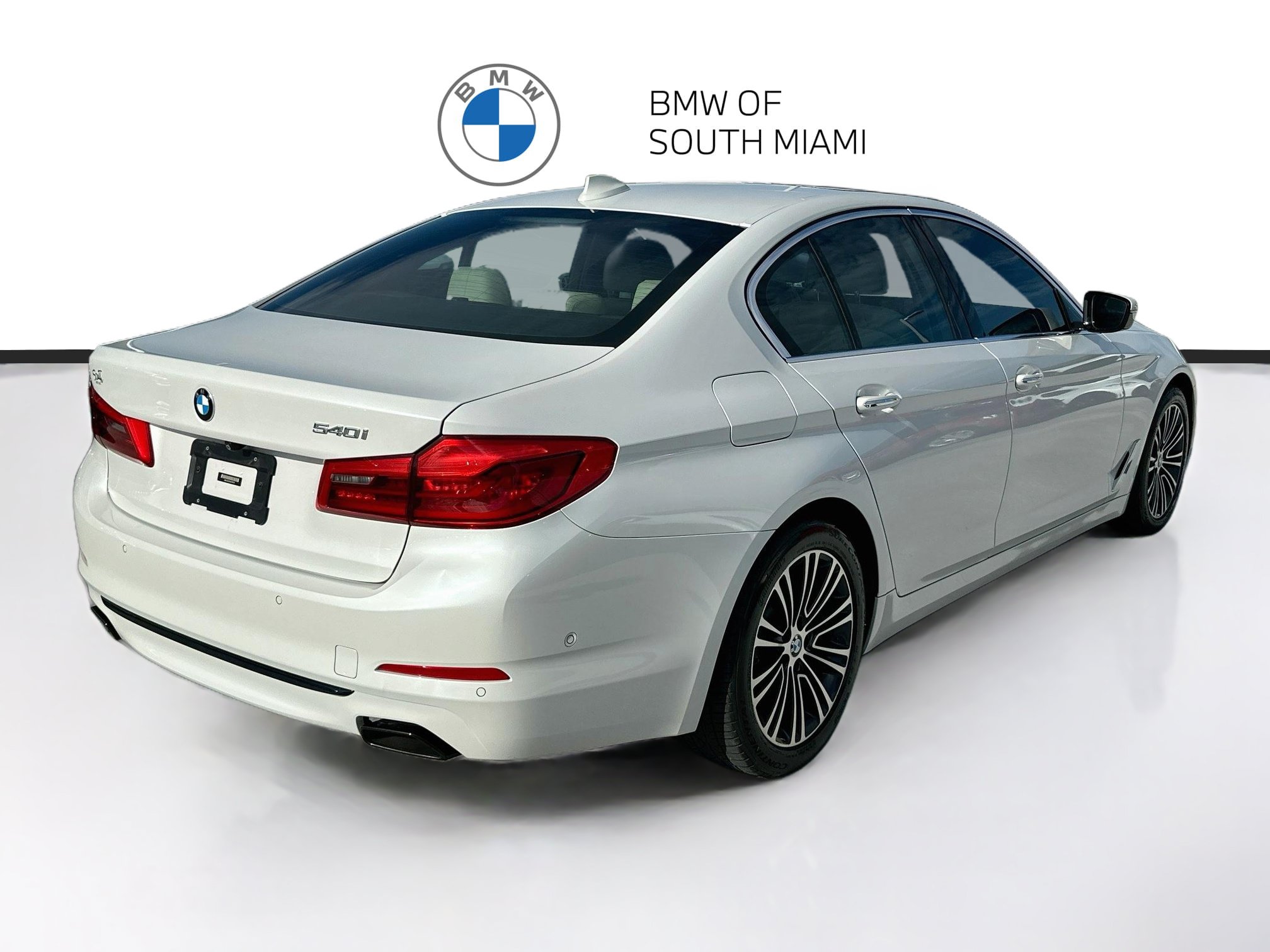 Used 2017 BMW 540i RWD image 7