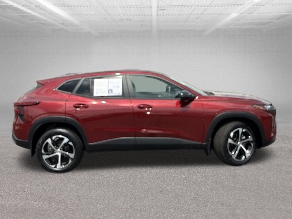 Used 2024 Chevrolet Trax RS w/ Driver Confidence Package FWD image 55