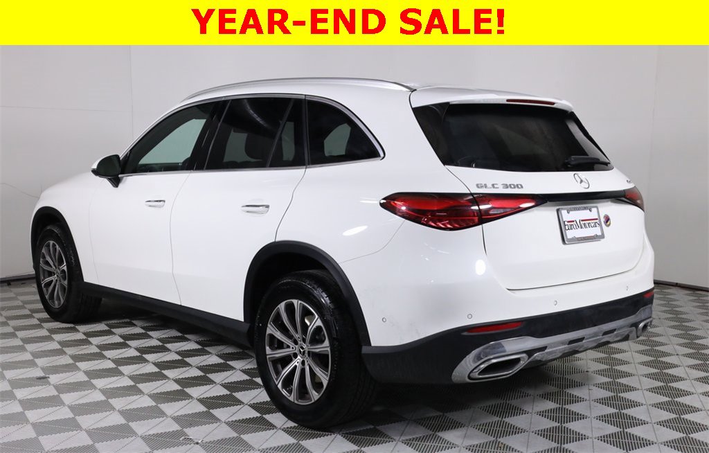 Certified 2025 Mercedes-Benz GLC 300 4MATIC image 4