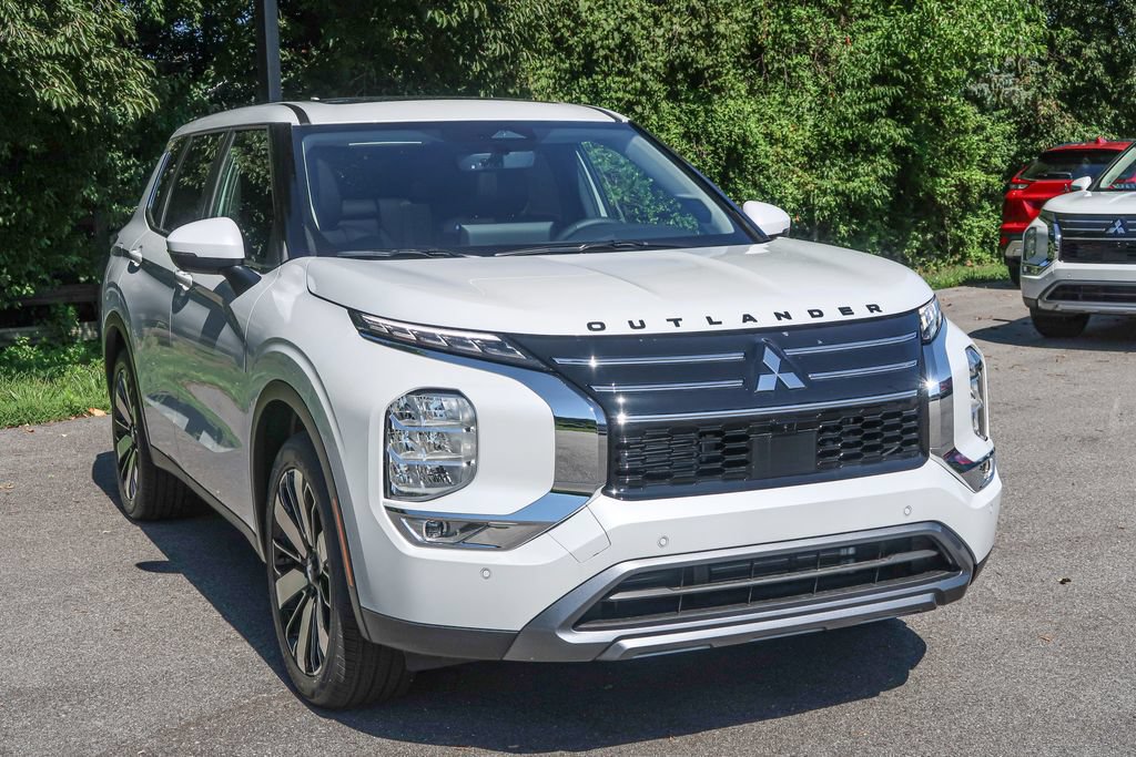 New 2026 Mitsubishi Outlander SE FWD image 6