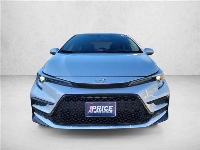 Used 2026 Toyota Corolla SE FWD image 2