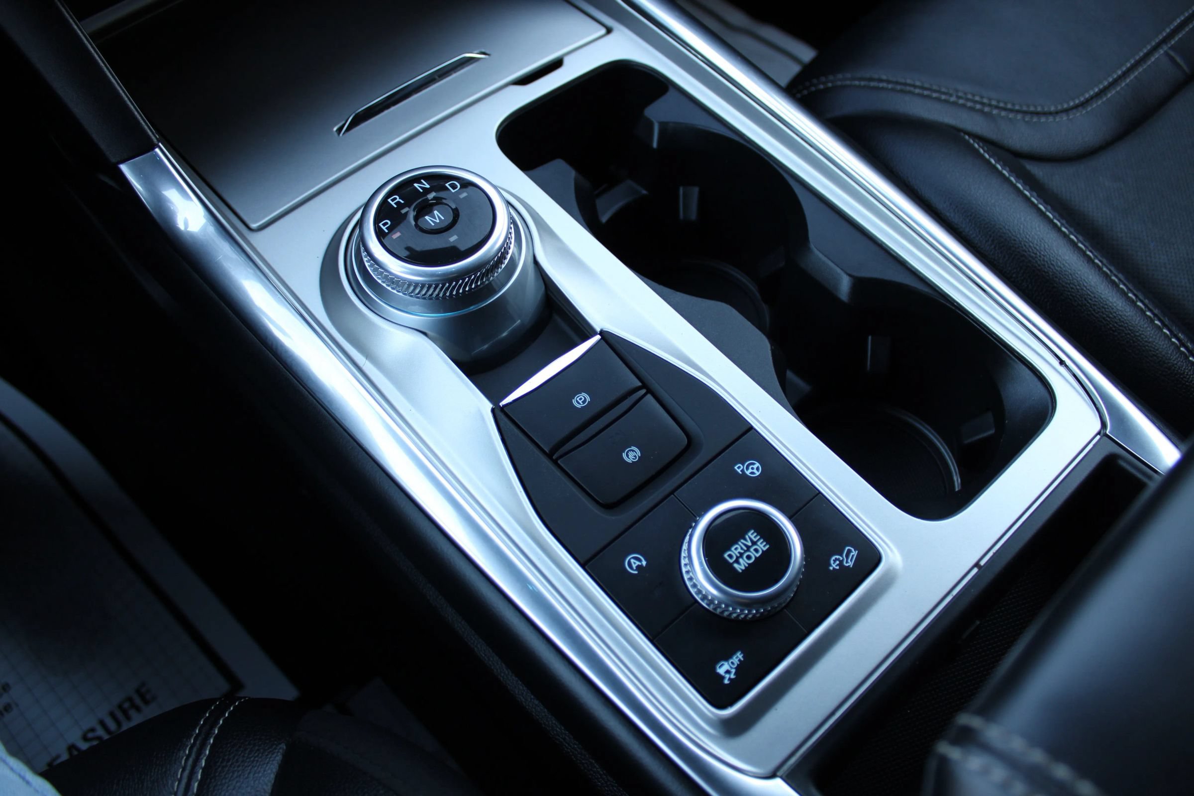Used 2020 Ford Explorer ST AWD/4WD image 14