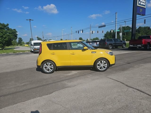Used 2015 Kia Soul + FWD image 5