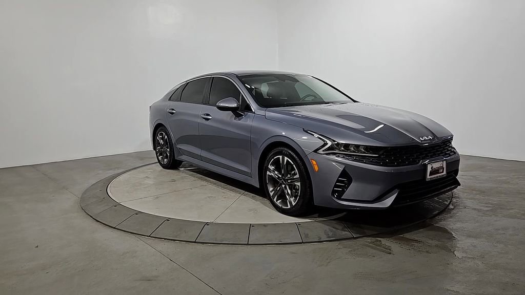 Used 2022 Kia K5 LXS image 8