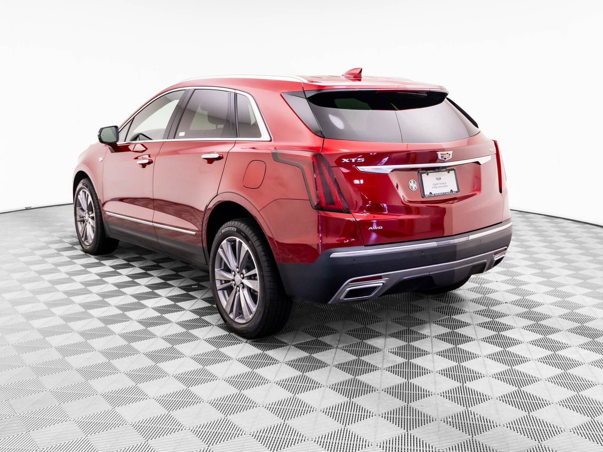 Certified 2026 Cadillac XT5 Premium Luxury w/ Driver Assist Package AWD/4WD video 3