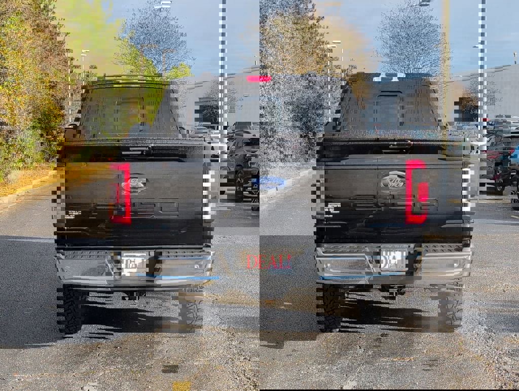 Used 2023 Ford F150 Lariat image 4