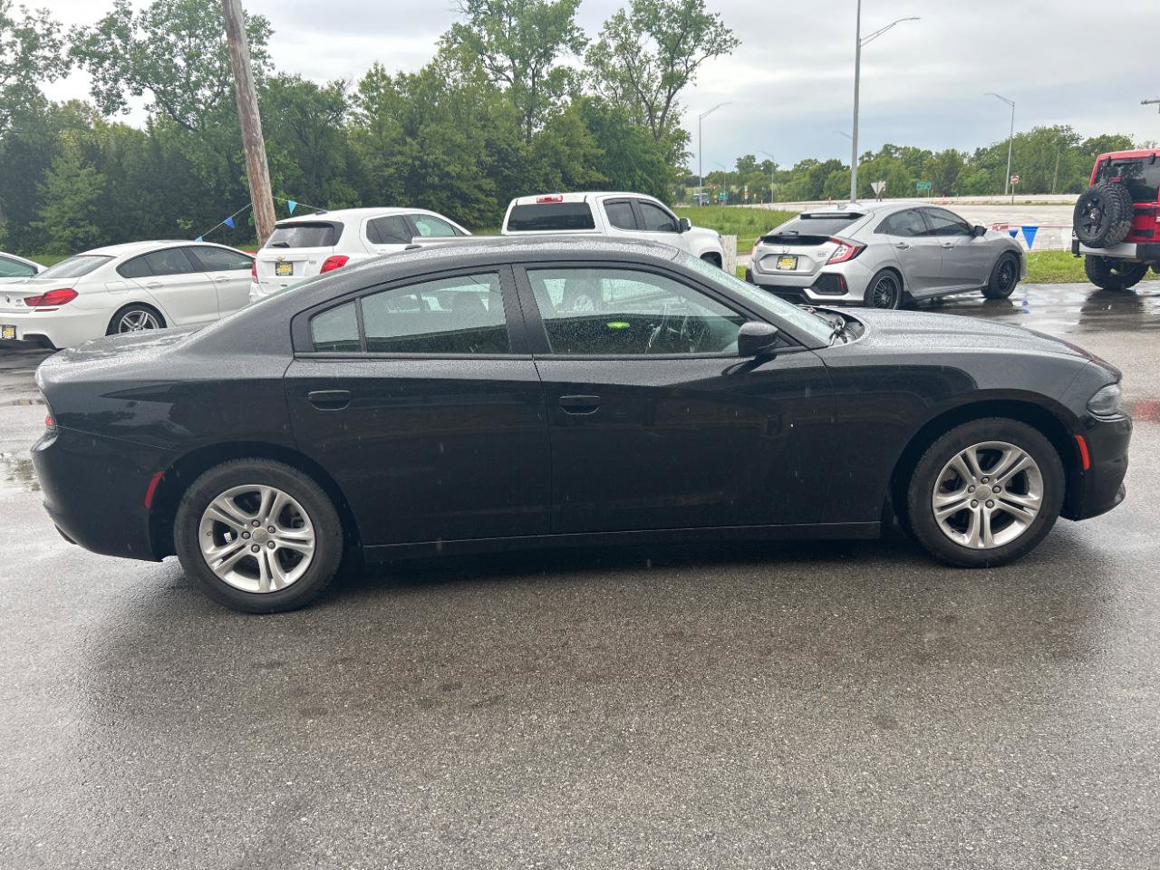 Used 2022 Dodge Charger SXT RWD image 4