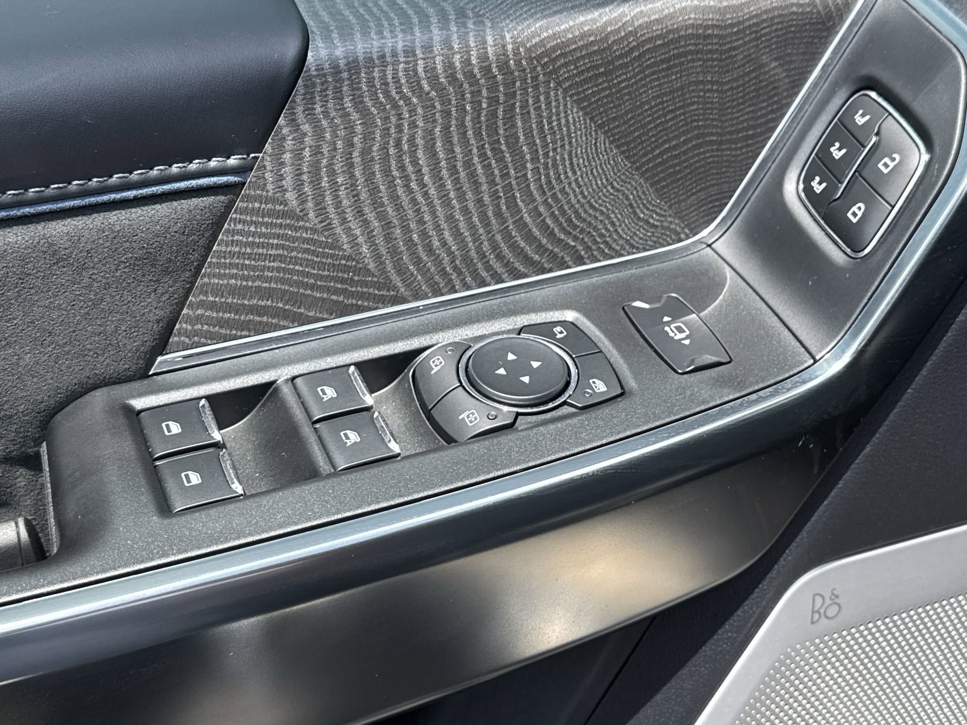 New 2025 Ford F250 Platinum image 50