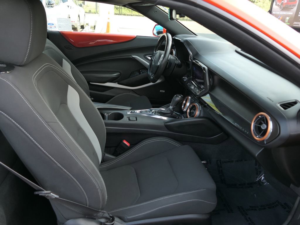 Used 2019 Chevrolet Camaro LT w/ RS Package image 27