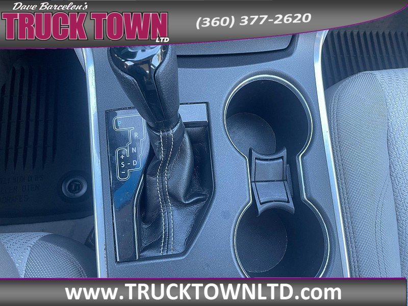 Used 2015 Toyota Camry LE FWD image 30