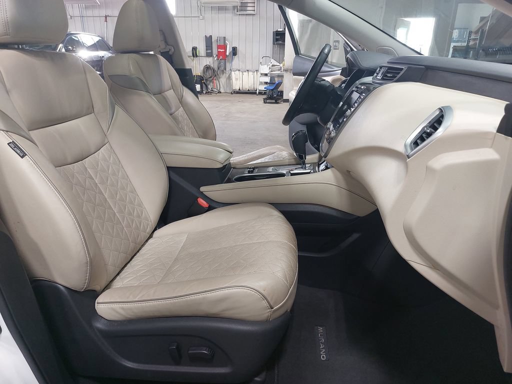 Used 2020 Nissan Murano Platinum w/ Cargo Package AWD/4WD image 10