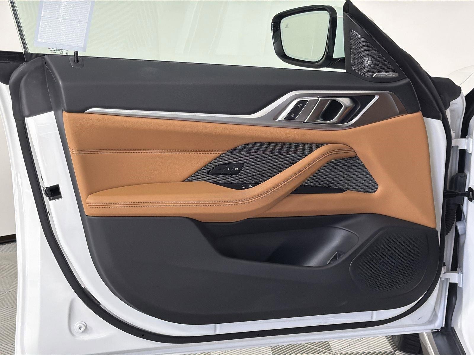 Used 2023 BMW i4 eDrive35 image 21