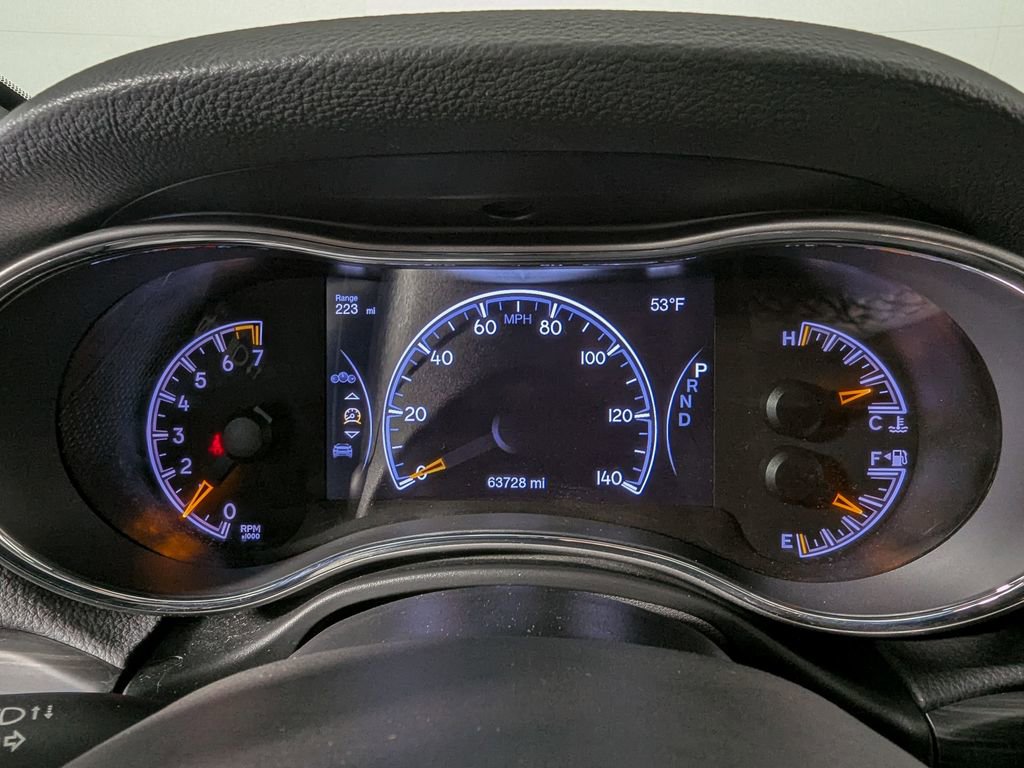Used 2019 Jeep Grand Cherokee Altitude image 26