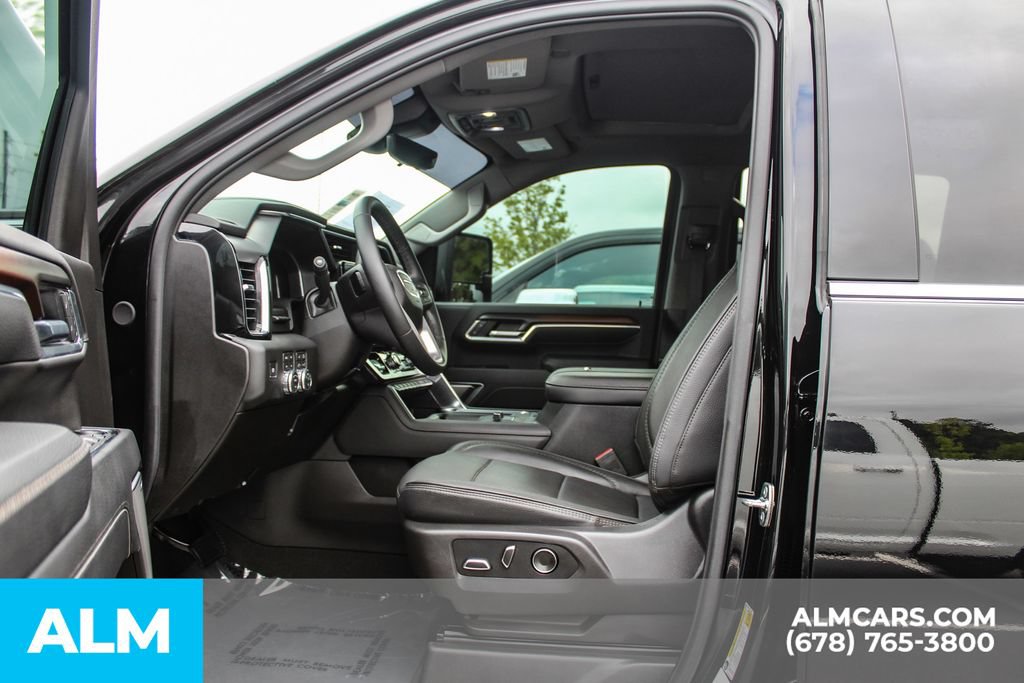 Used 2026 GMC Sierra 3500 Denali w/ Denali Reserve Package AWD/4WD image 16
