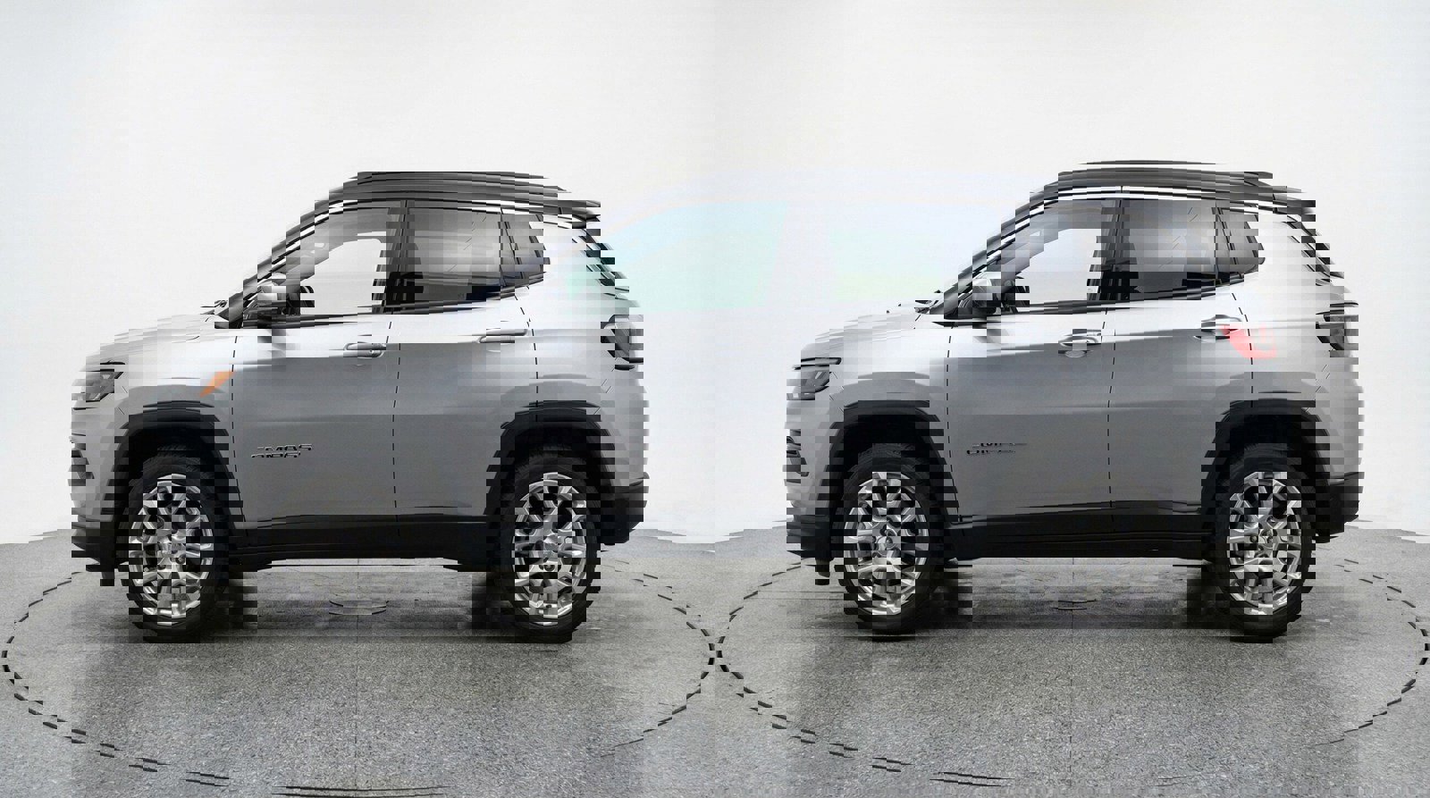 Used 2025 Jeep Compass Limited image 4