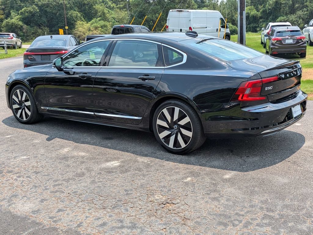 Used 2023 Volvo S90 B6 Ultimate w/ Protection Package Premier AWD/4WD image 4