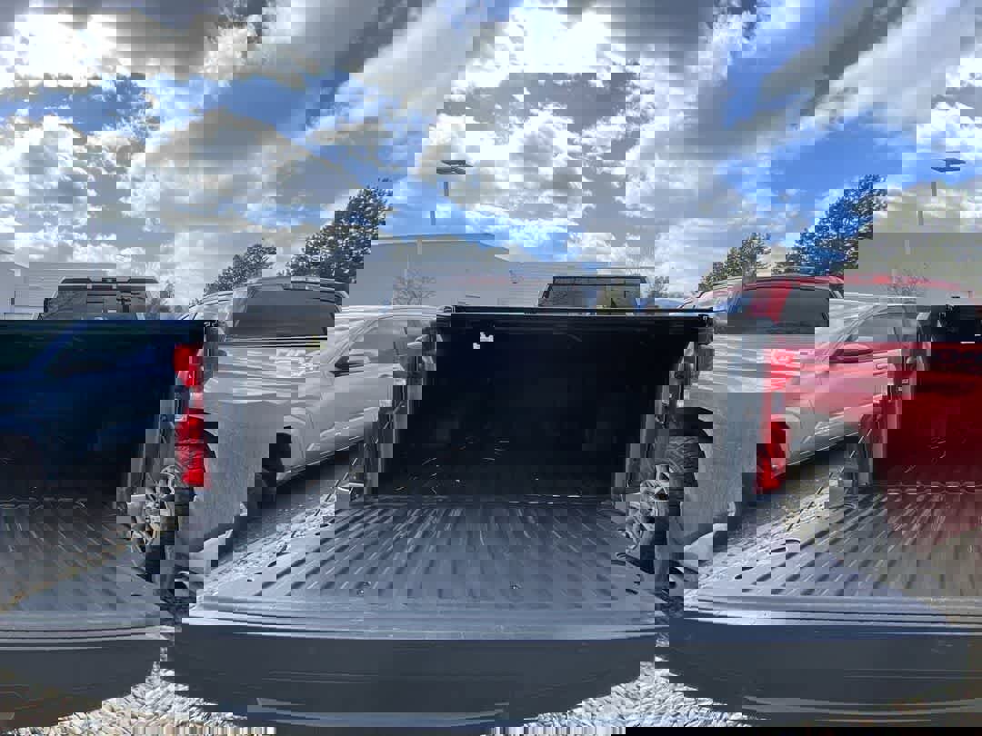 Used 2019 Chevrolet Silverado 1500 High Country image 27