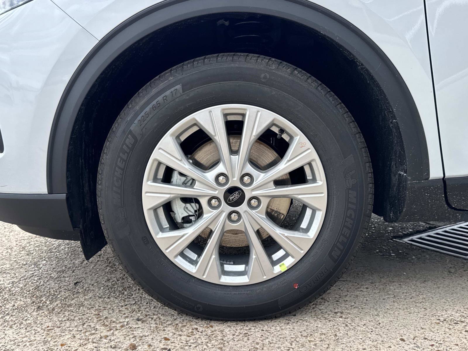 New 2026 Ford Escape Active w/ Active Premium Tech Pack image 3