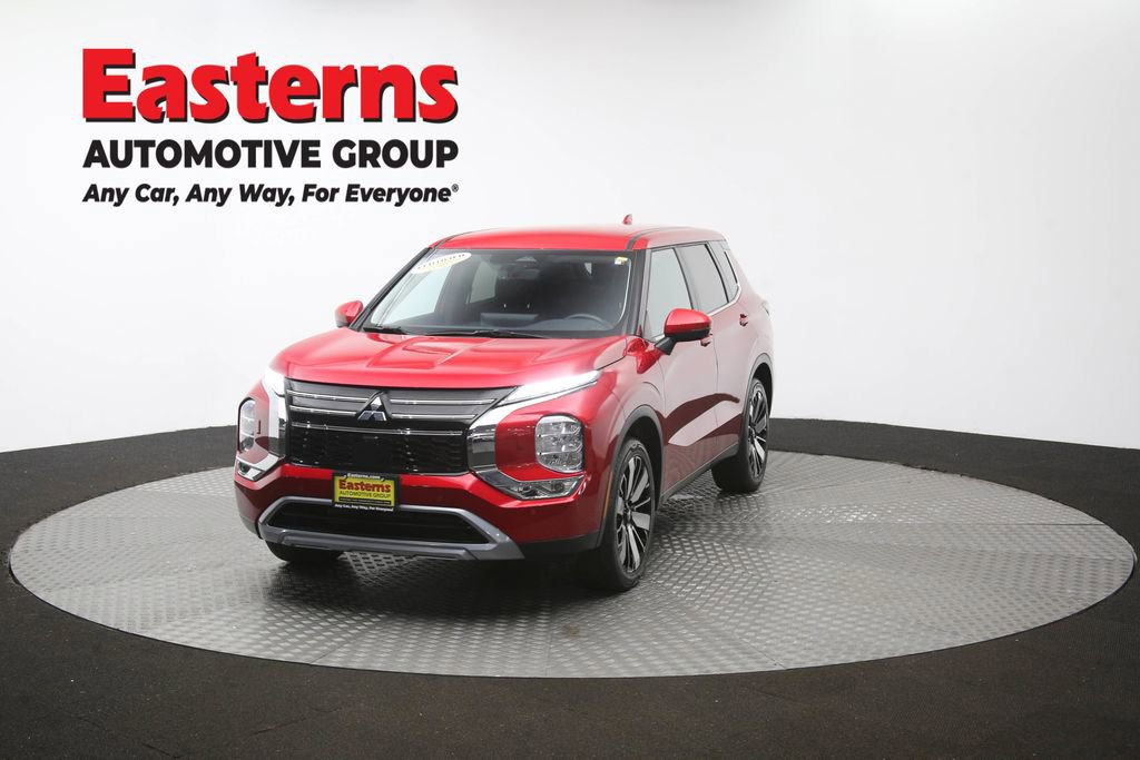 Used 2025 Mitsubishi Outlander AWD image 55