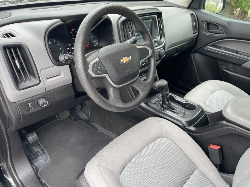 Used 2018 Chevrolet Colorado W/T w/ WT Convenience Package RWD image 10