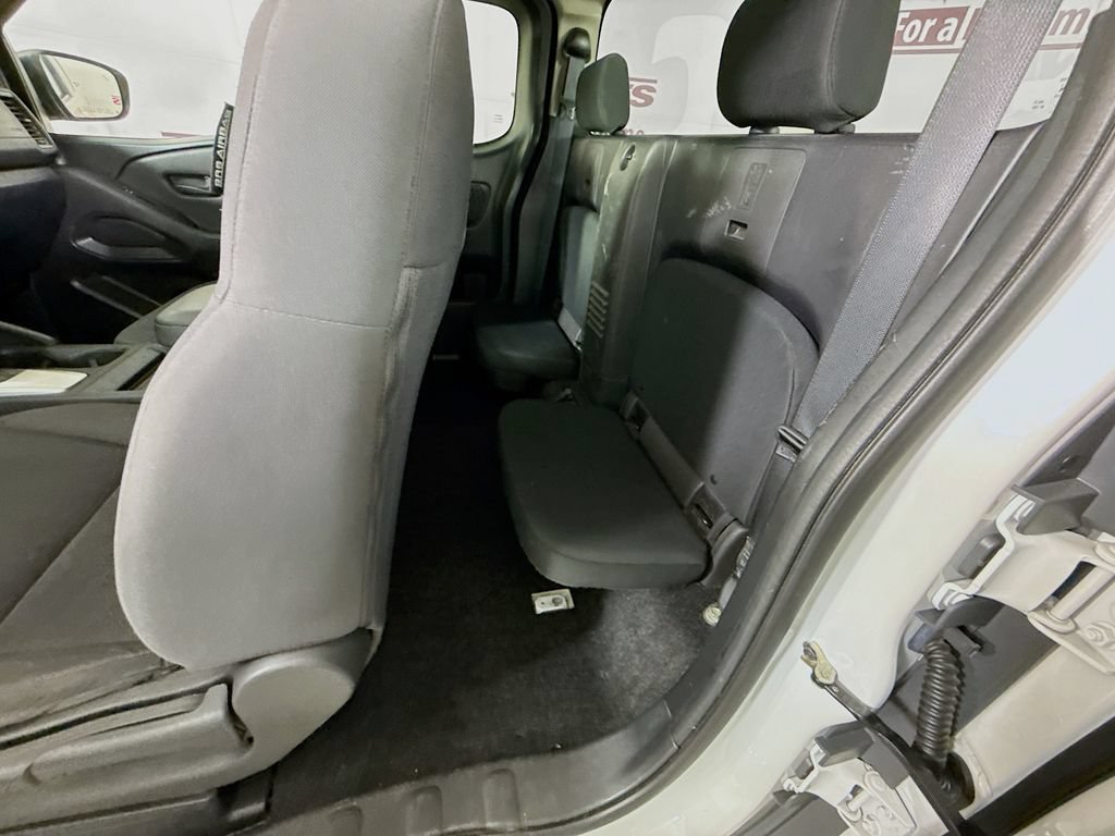 Used 2022 Nissan Frontier S w/ Technology Package RWD image 25
