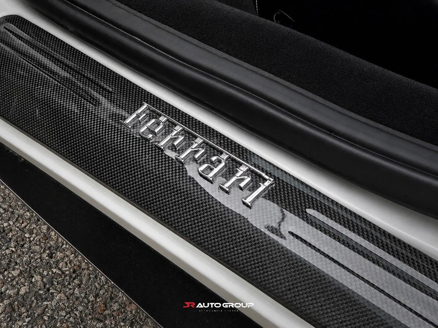 Used 2015 Ferrari 458 Italia Coupe RWD image 43