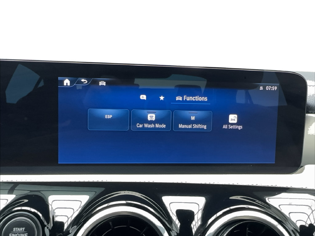 Used 2025 Mercedes-Benz CLA 250 image 45